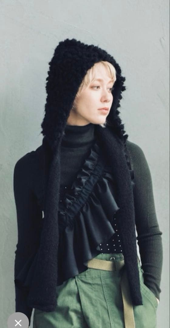 ORIENT MILLINERY PIGMO KNIT HOODIE 黒