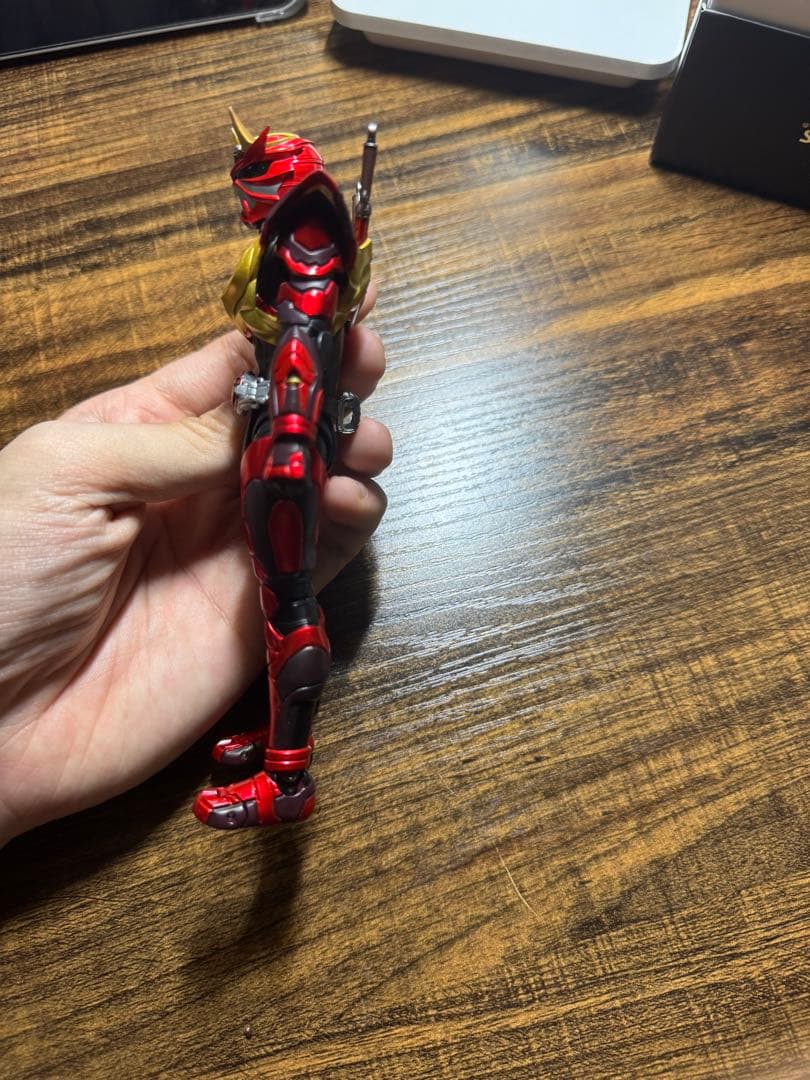 S.H.Figuarts(真骨彫製法) 仮面ライダー装甲響鬼