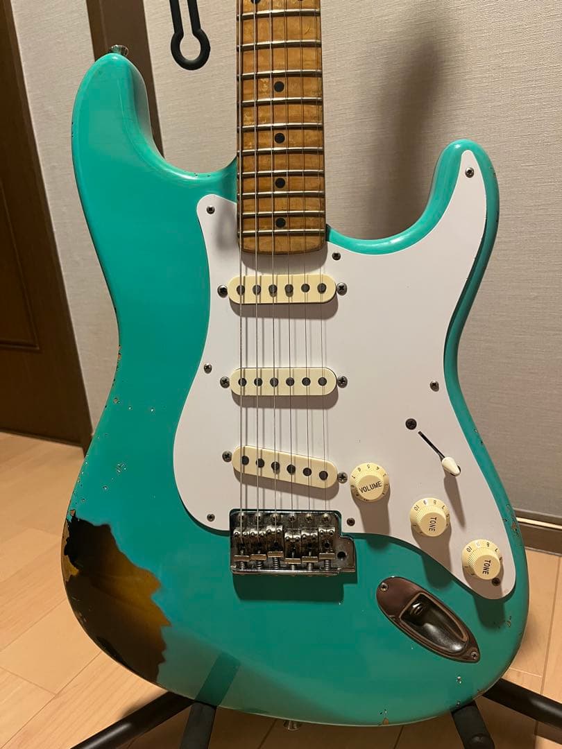 fender Japan ストラトキャスター