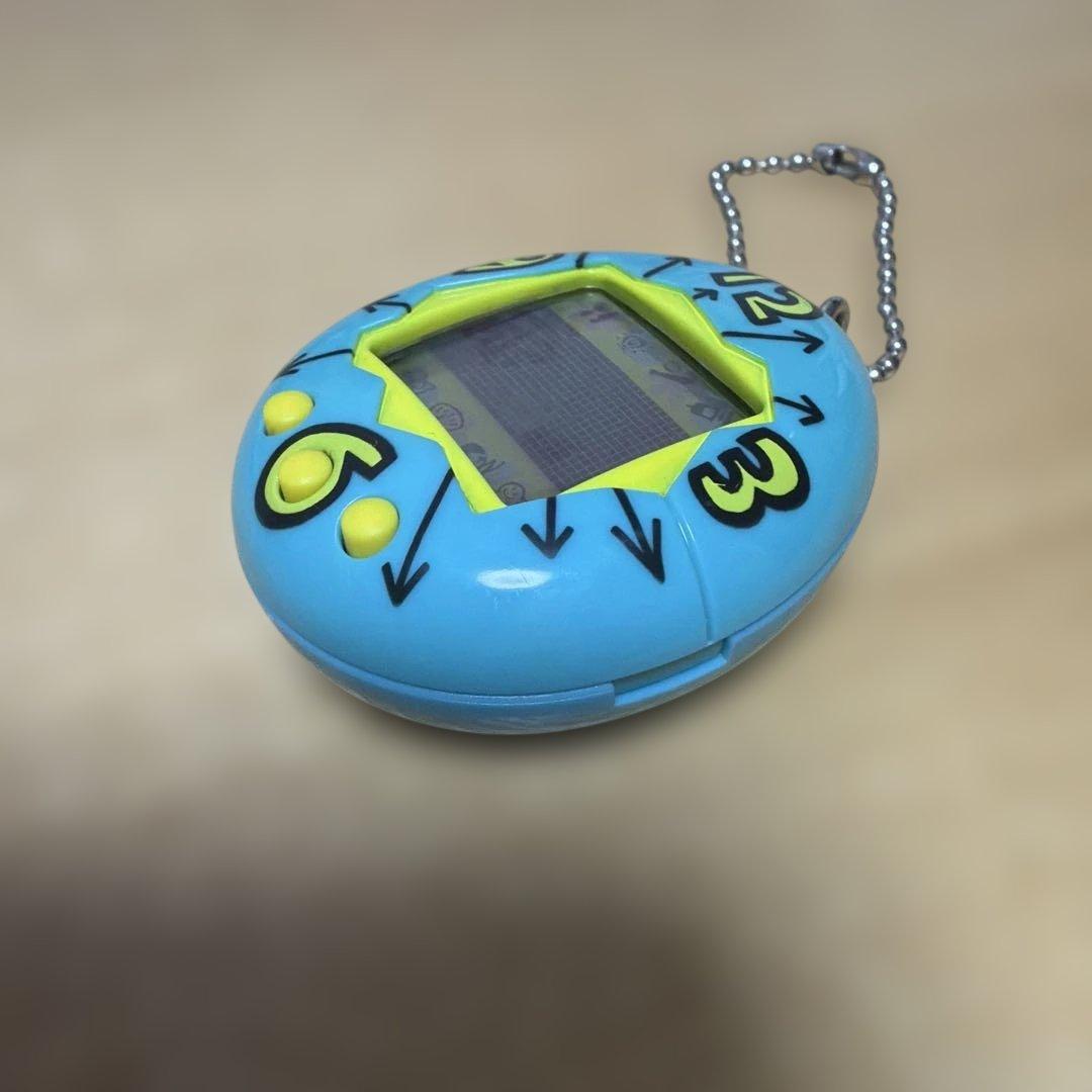 完動品!! たまごっち 日本語 初代 時計 ブルー 青 レア 希少