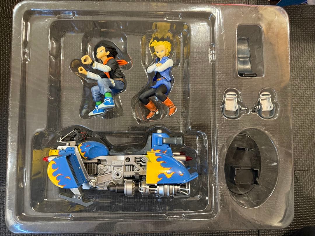 コミック・アニメ Desk top REAL McCOY DBZ 01,04