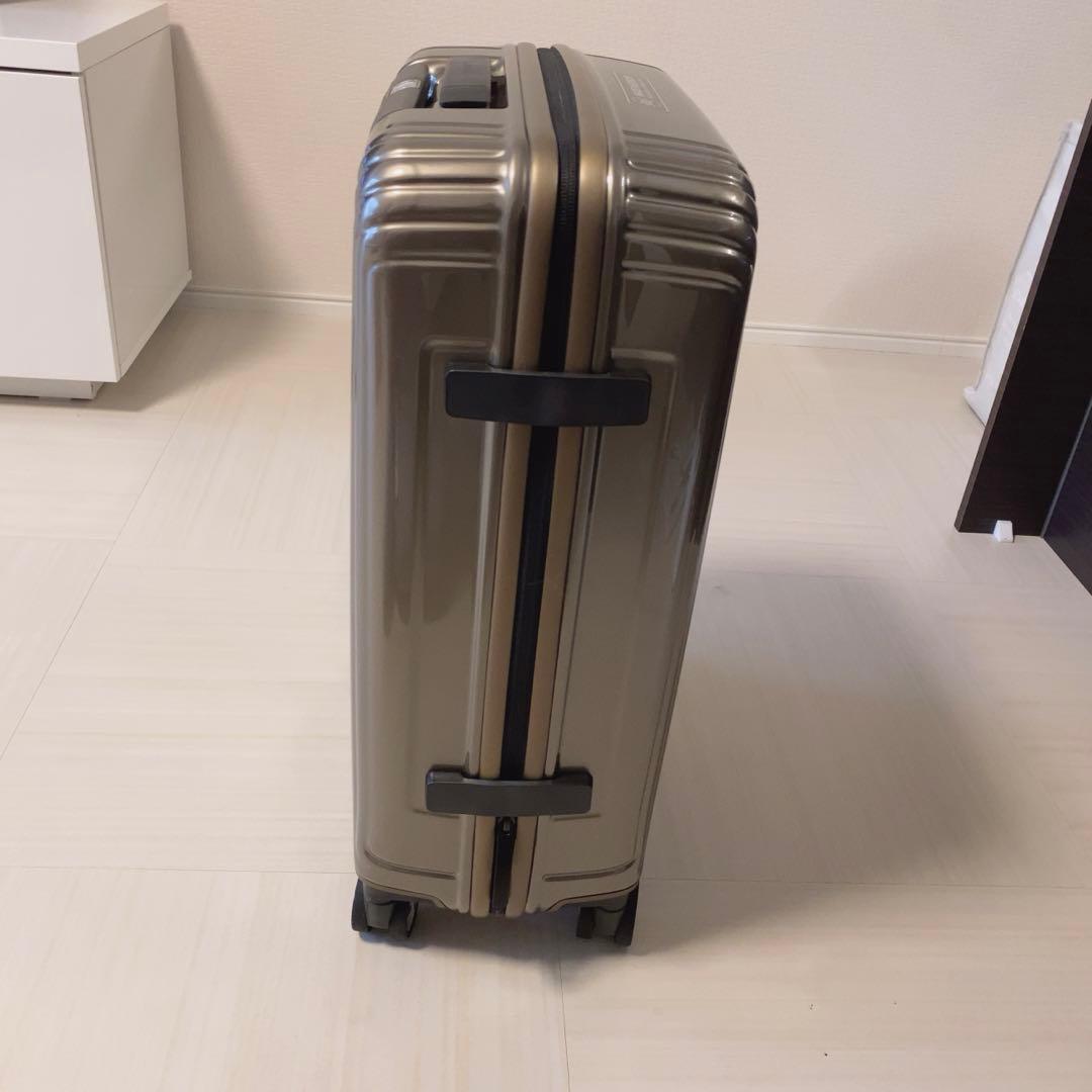 Samsonite Neopulse Spinner 55㎝ スーツケース