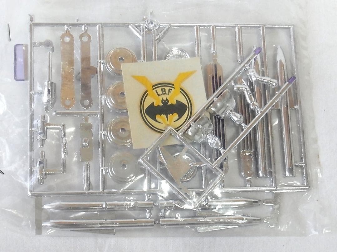 東京シャープ 宇宙パトロールガード隊 ライトニング バット サンダー プラモデル