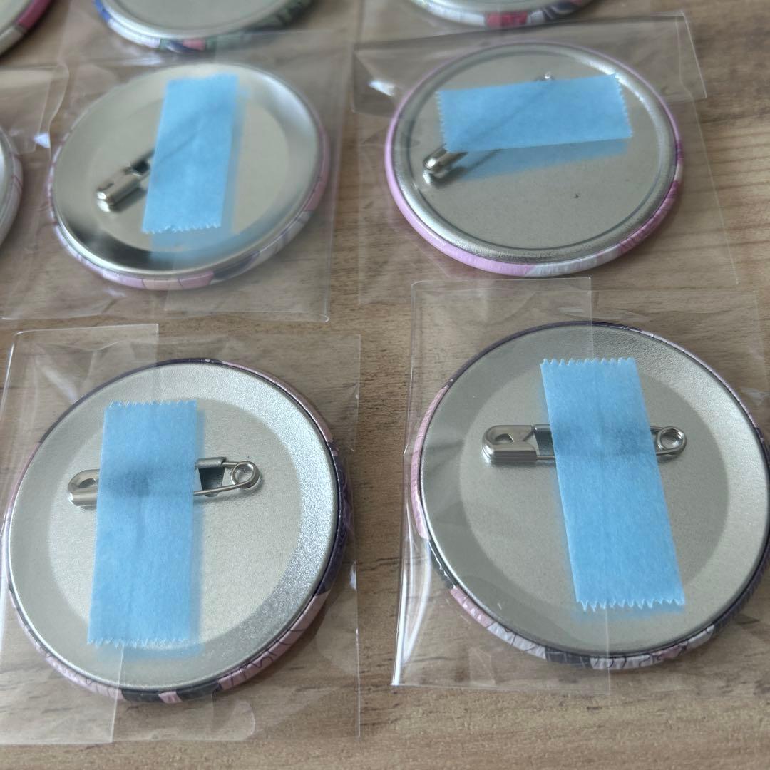 南夢芽　 宝多六花　缶バッジ　セット　グリッドマンワールド　限定 ガーリー　制服