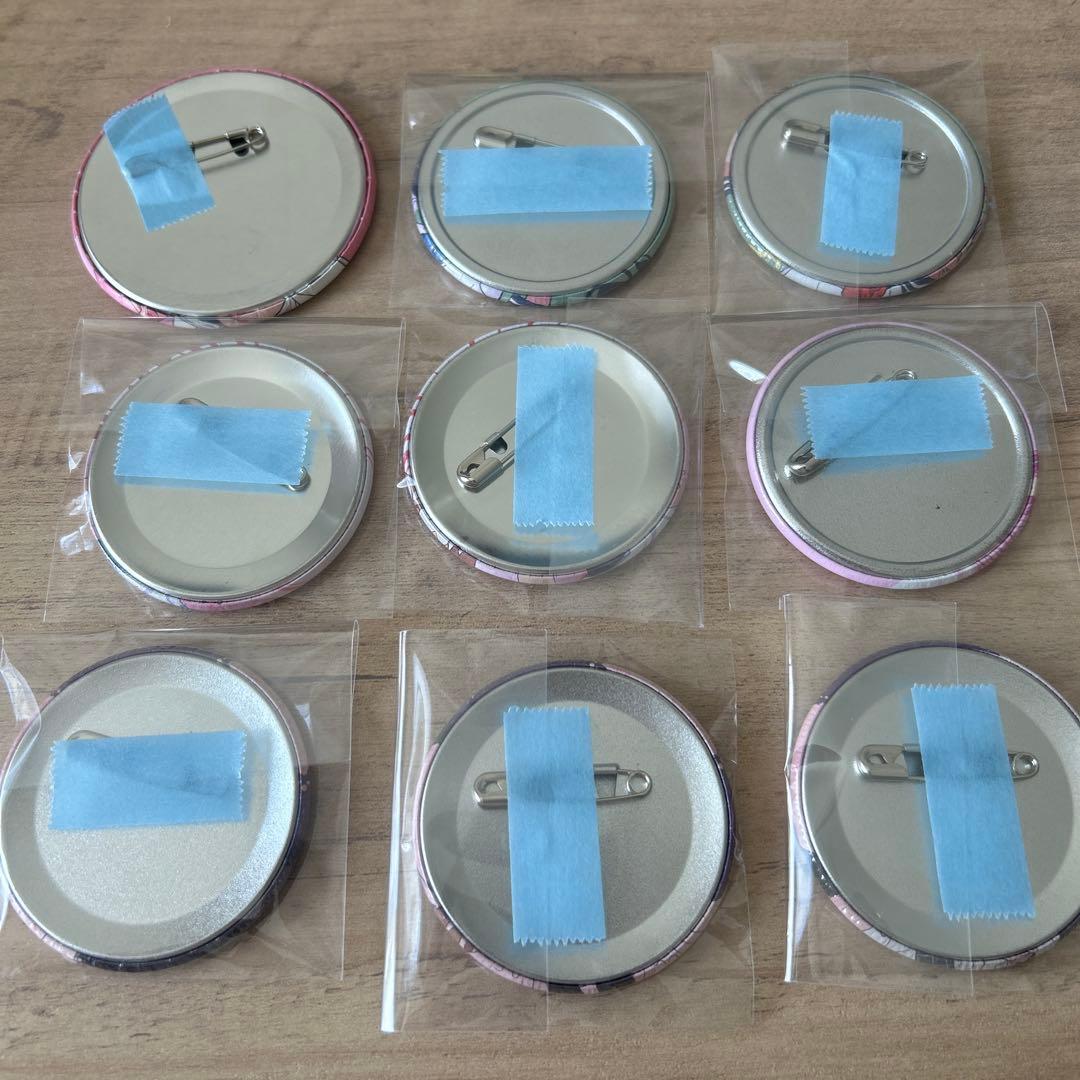 南夢芽　 宝多六花　缶バッジ　セット　グリッドマンワールド　限定 ガーリー　制服