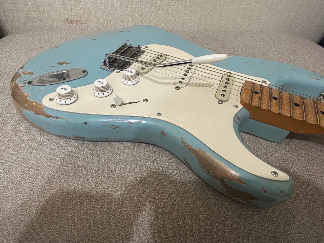 Fender フェンダージャパン　Eシリアル　イングウェイ　スキャロップ　MOD