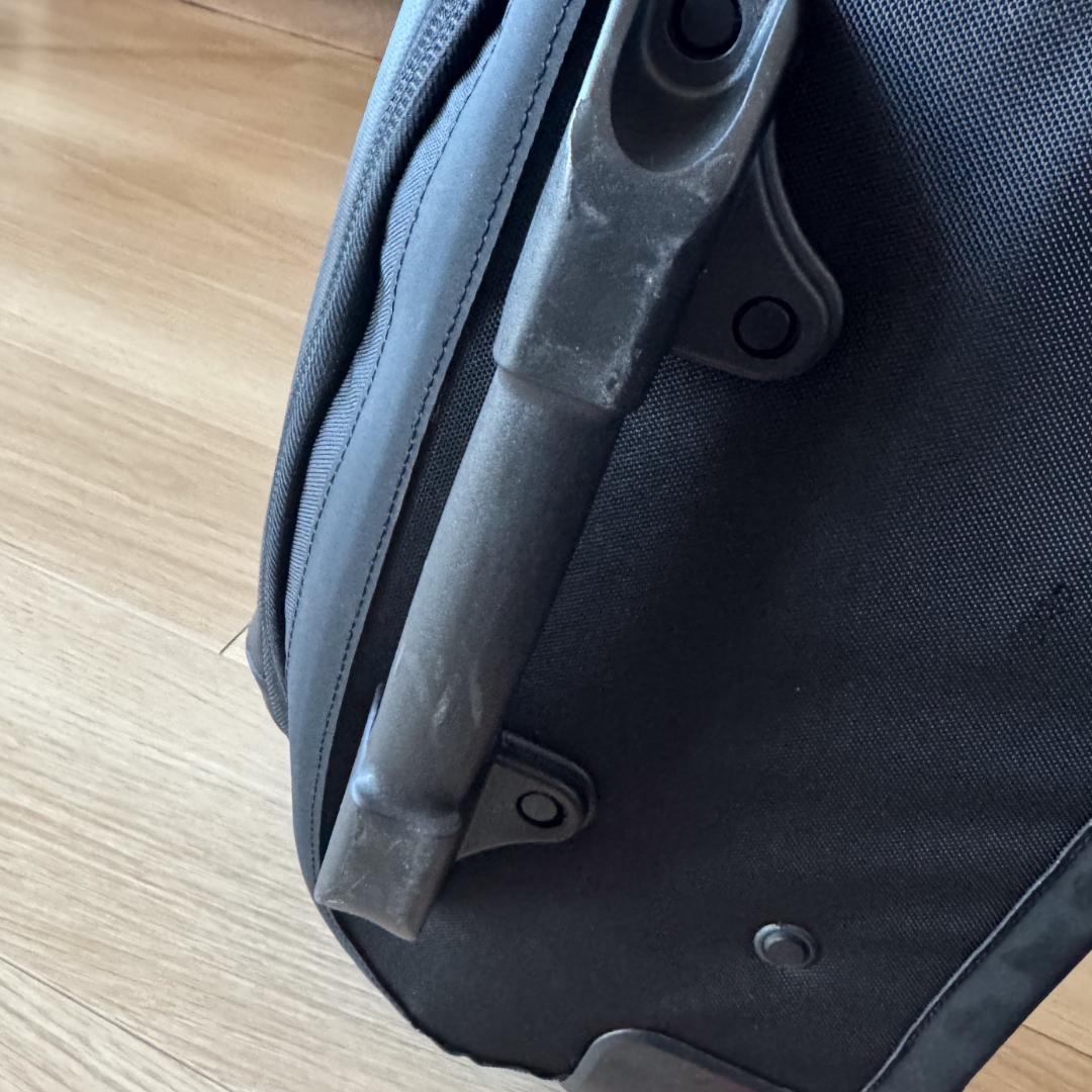 ザノースフェイス ベースキャンプローリングサンダー22インチ