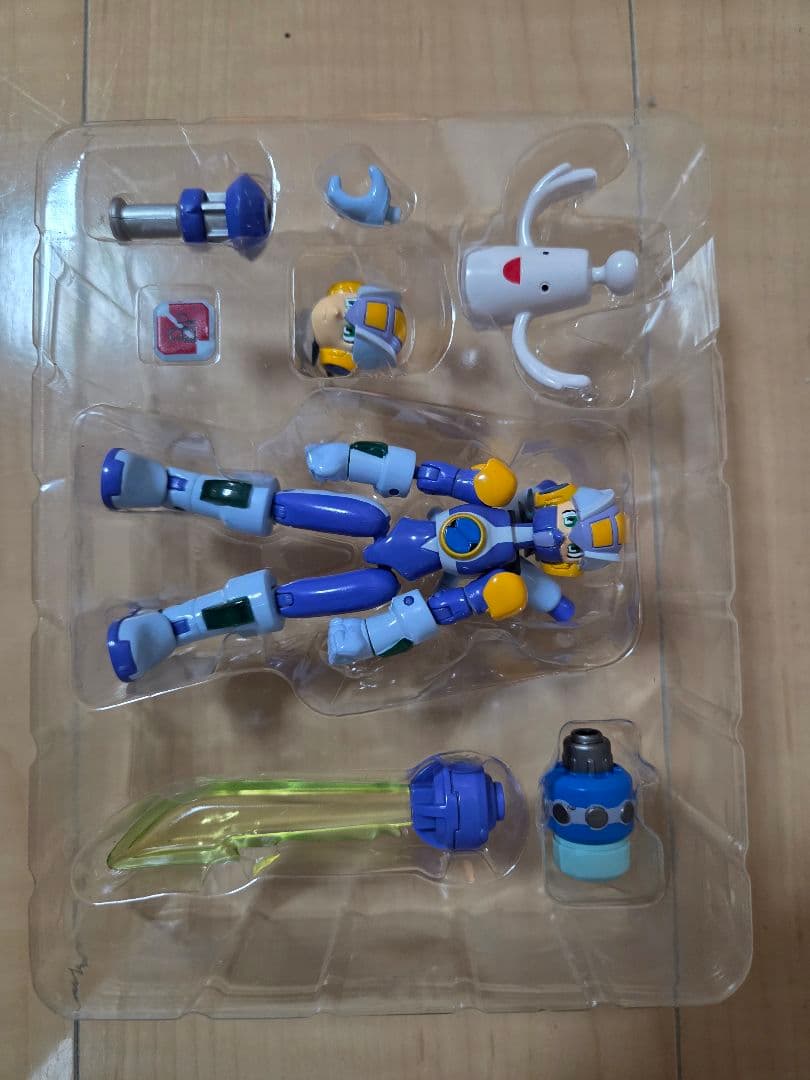 ロックマンエグゼ　ロックマン　アクアカスタムスタイル　フィギュア