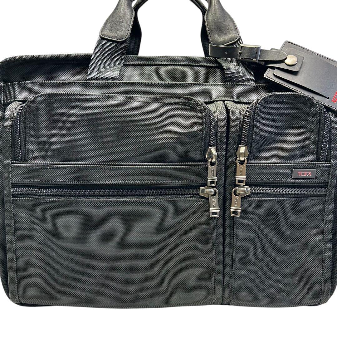 未使用級　トゥミ　TUMI ビジネスバッグ　ブリーフケース　オーガナイザー　2層