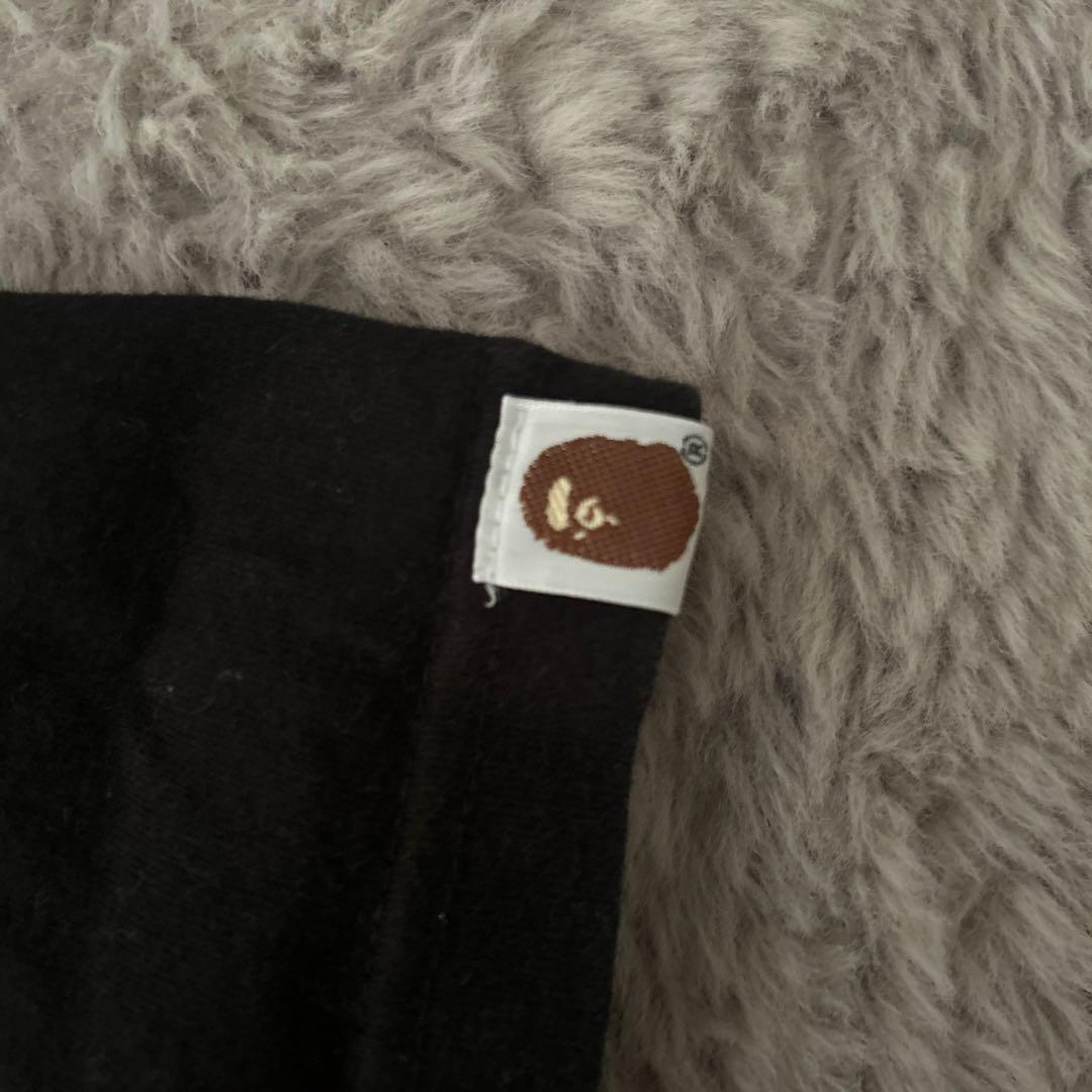 クロムハーツとエイプのコラボTシャツ