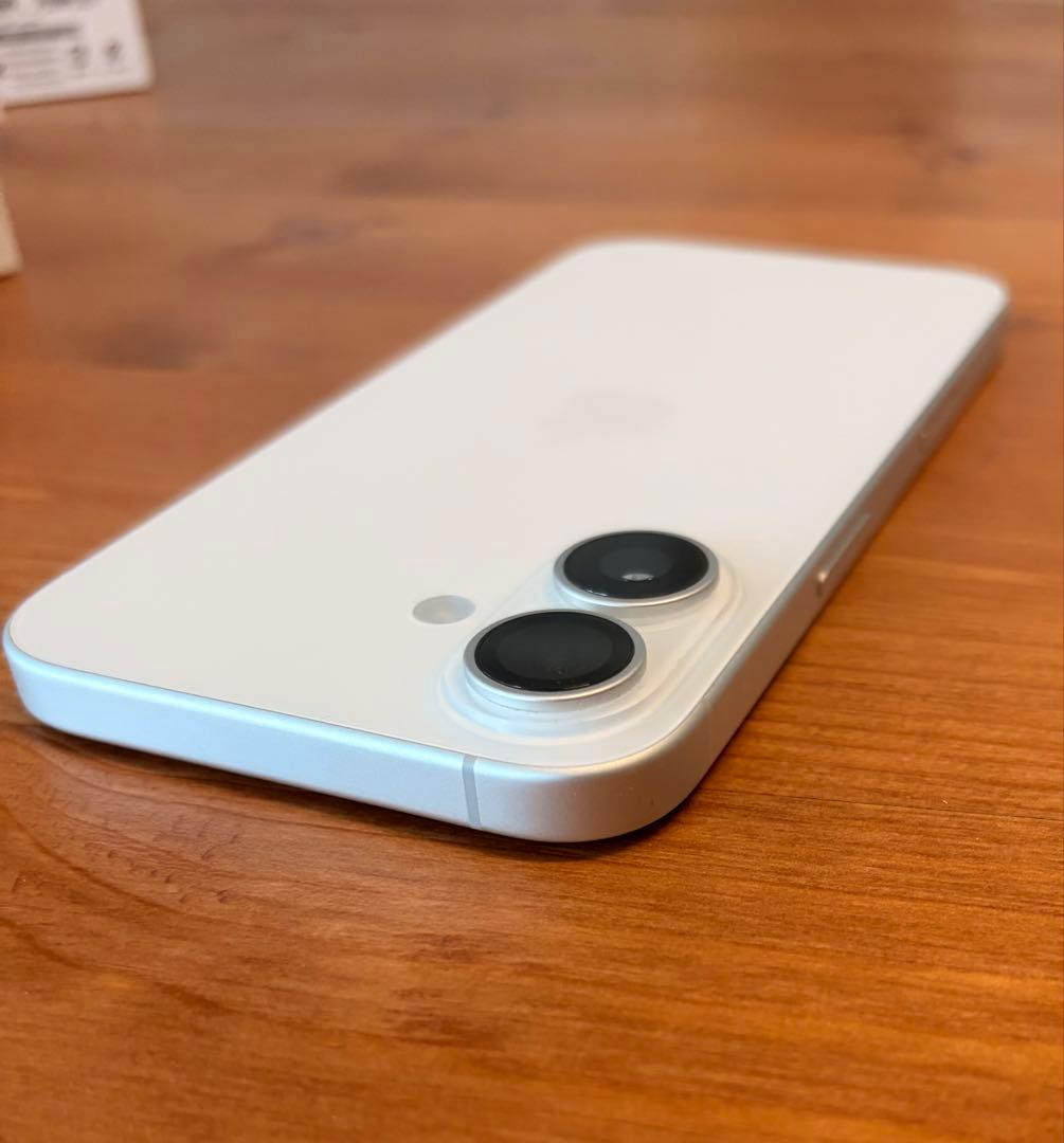 iPhone16 128GB SIMフリー ホワイト