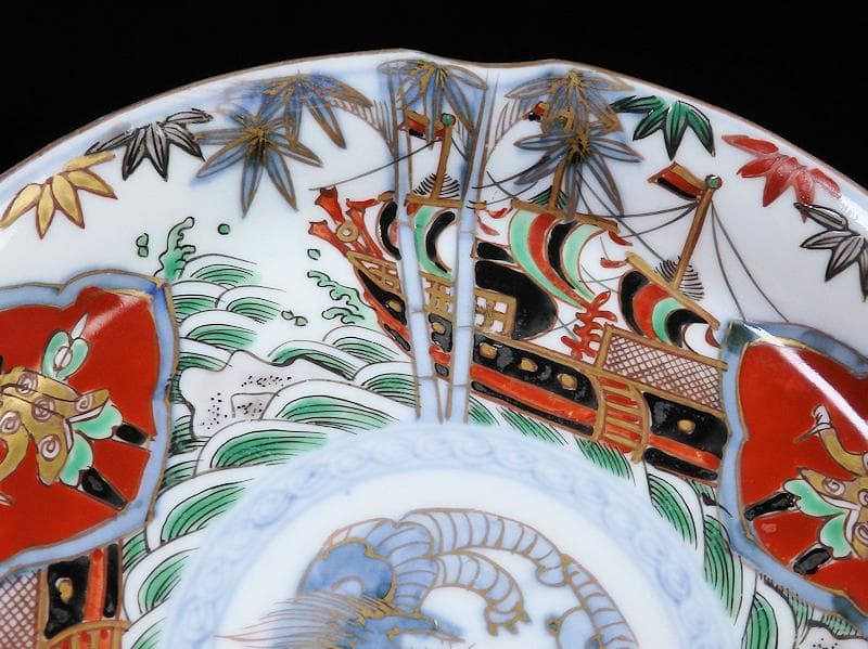 古伊万里　金襴手　五艘船に南蛮人の図　６寸皿　A527AS-BQl