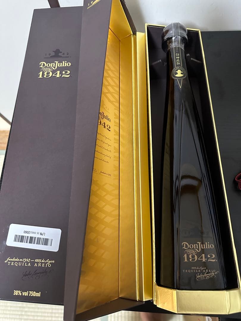 Don Julio 1942 テキーラ 750ml 1本38%