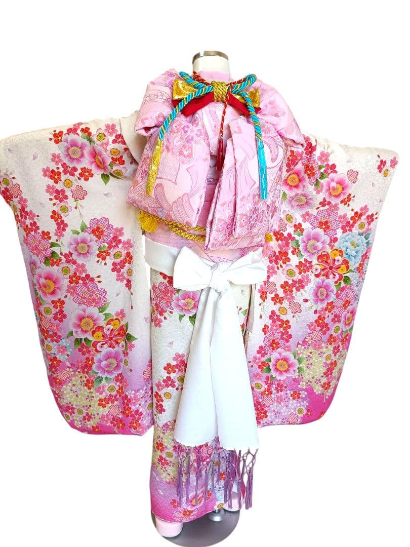 正絹☆刺繍☆白地に花模様の着物とピンク作り帯☆七五三ハーフ成人式フルセット