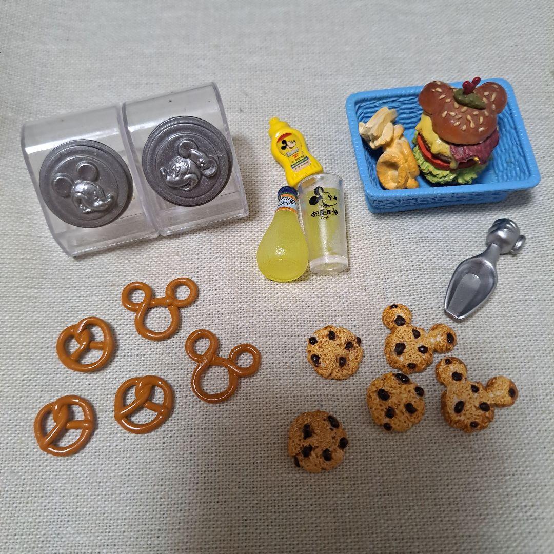 ディズニー　リーメント　希少　廃盤　カフェ　GoGoマーケット　食玩