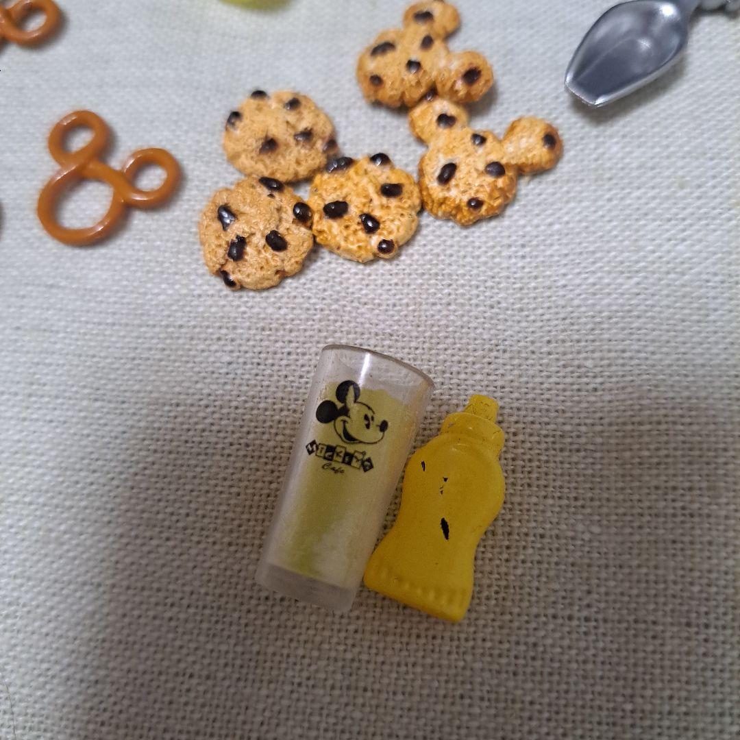 ディズニー　リーメント　希少　廃盤　カフェ　GoGoマーケット　食玩