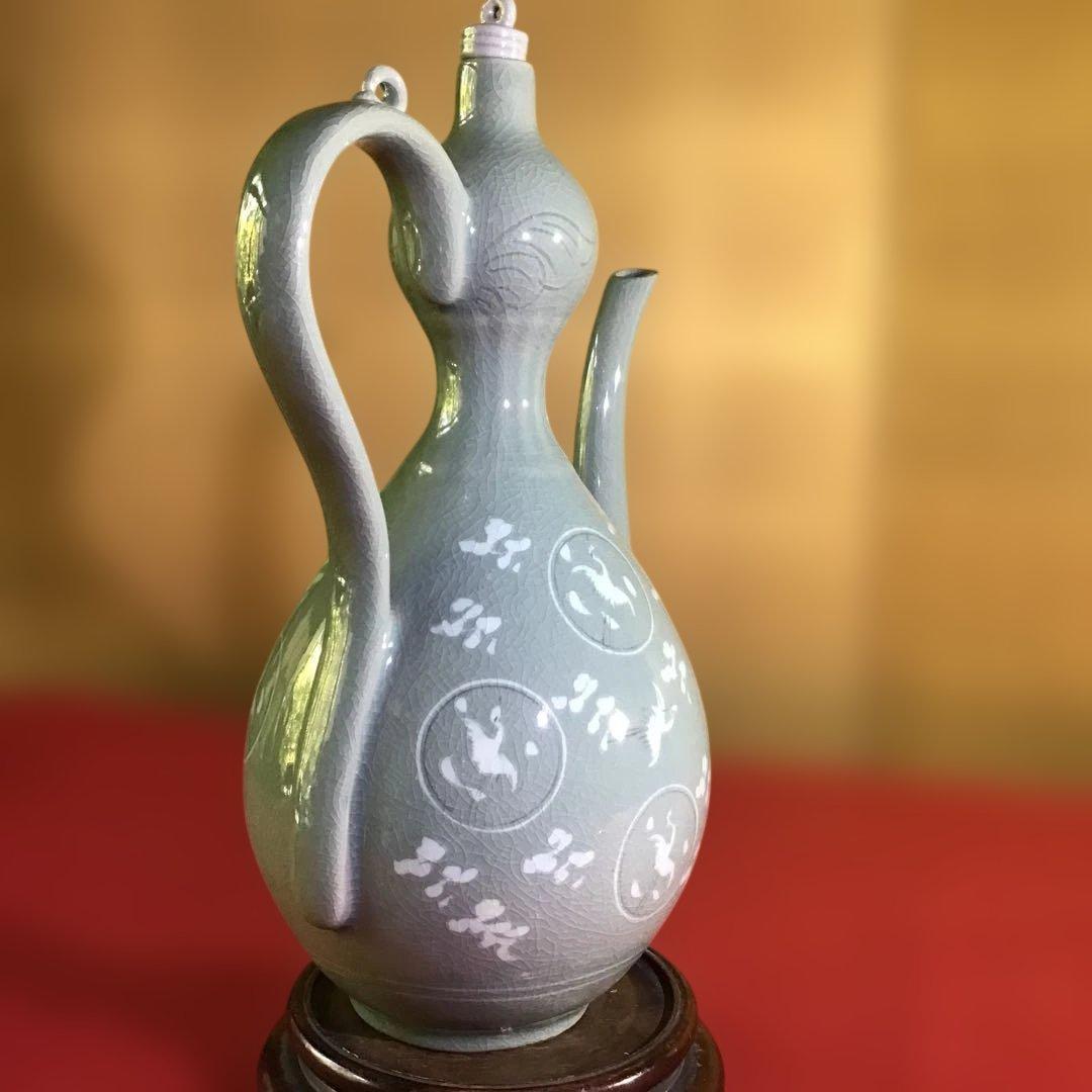 青磁鶴象嵌　ポット