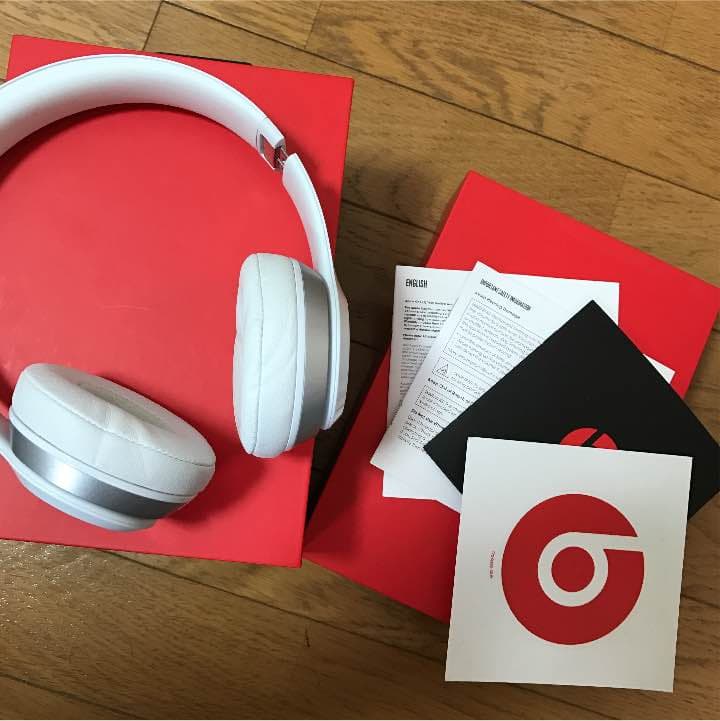 ヘッドホン beets solo2