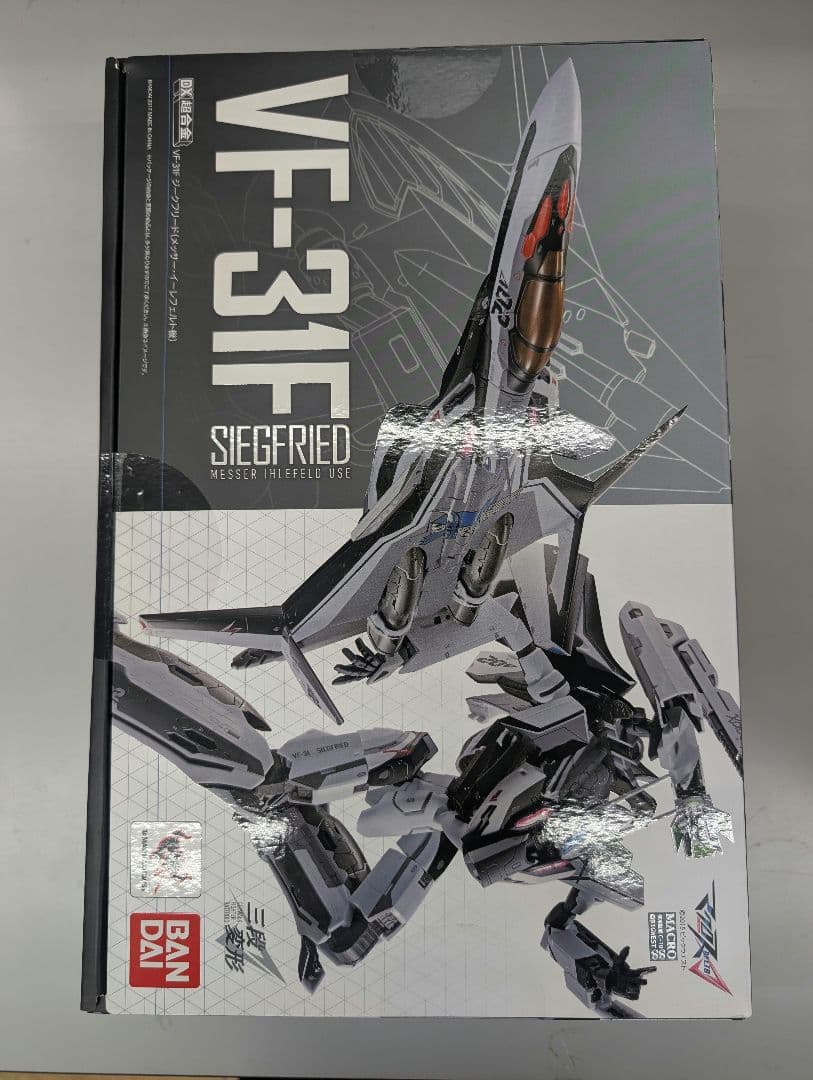 DX超合金。VF-31F.ジークフリード。メッサー.イーレフェル機。