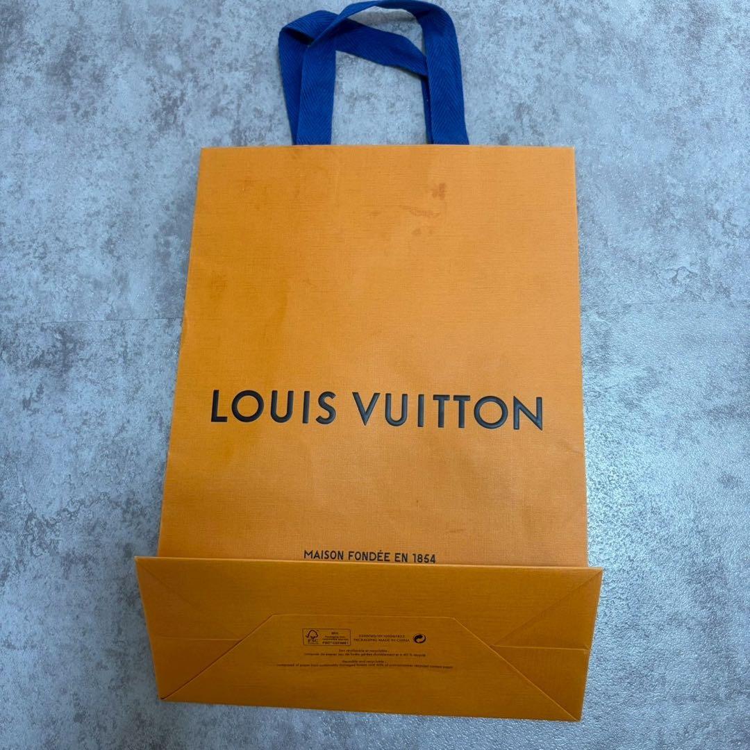 LOUIS VUITTON HERMES GUCCI LOEWE ショッパー