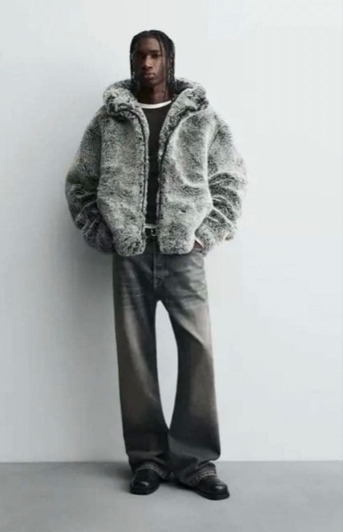 ZARA フェイクファージャケット