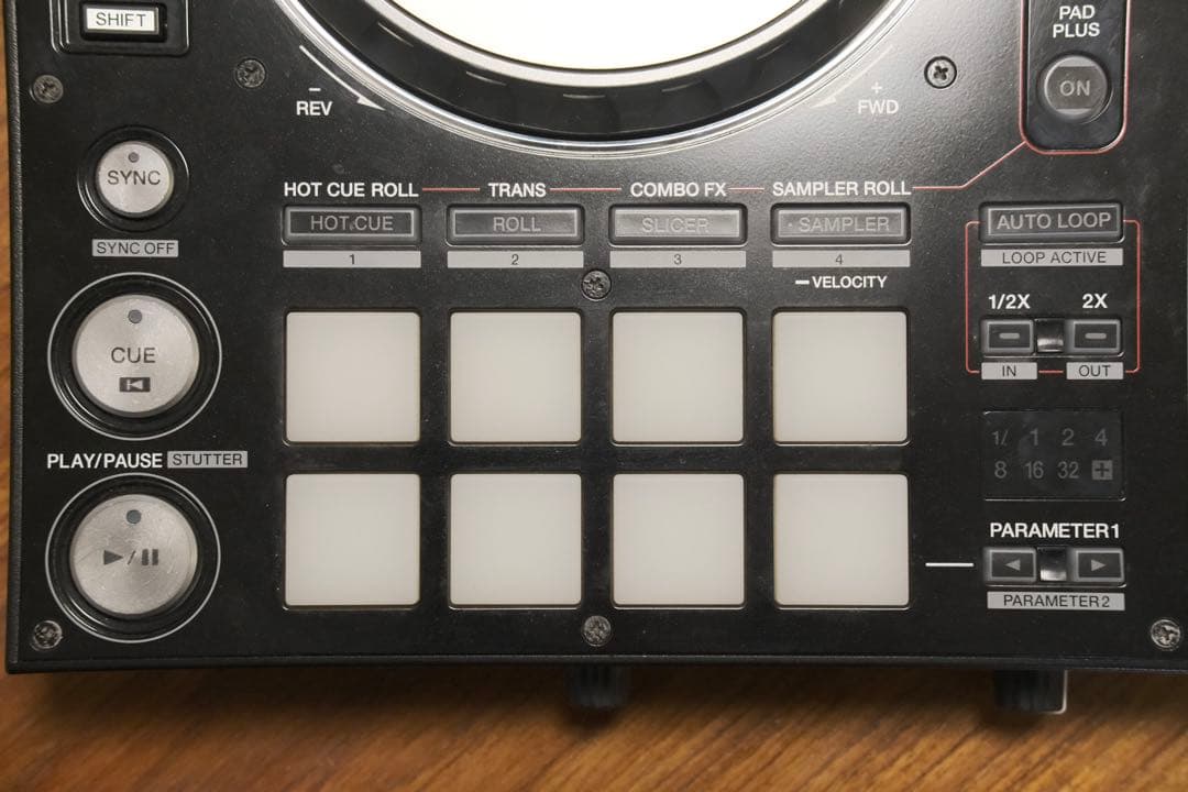 Pioneer DDJ-SR serato DJ対応 箱・付属品完備