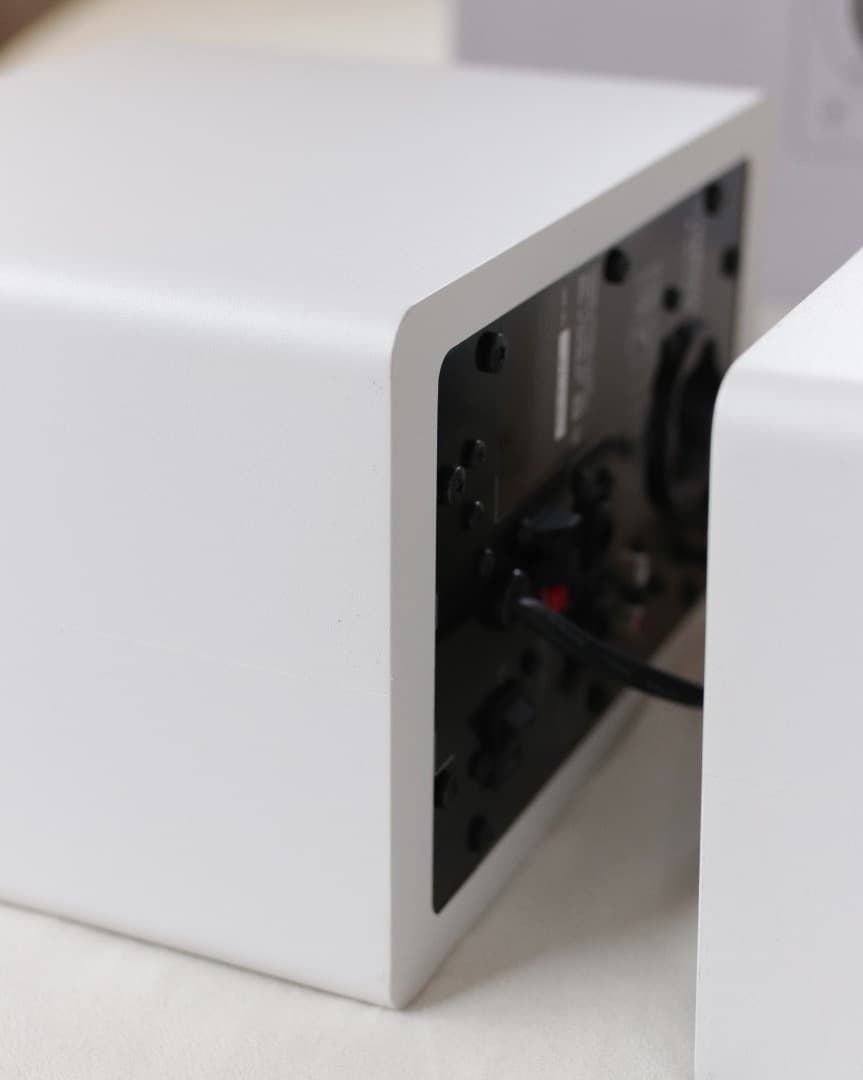 YAMAHA ヤマハ HS4W パワードモニタースピーカー