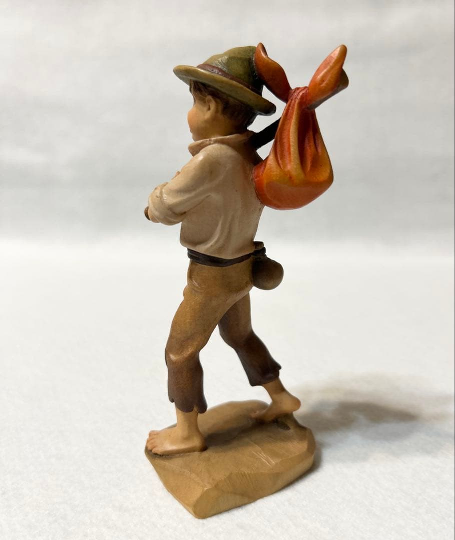 Walter Stahli Switzerland スイス 木彫 置物 工芸