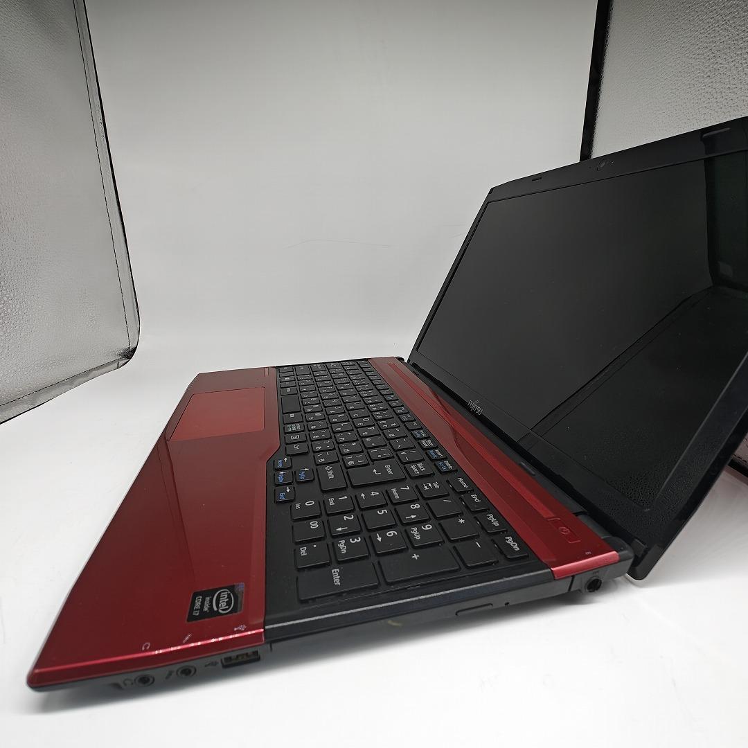 【富士通】AH53 高速i7 SSD256GB 16GB レッド ノートPC