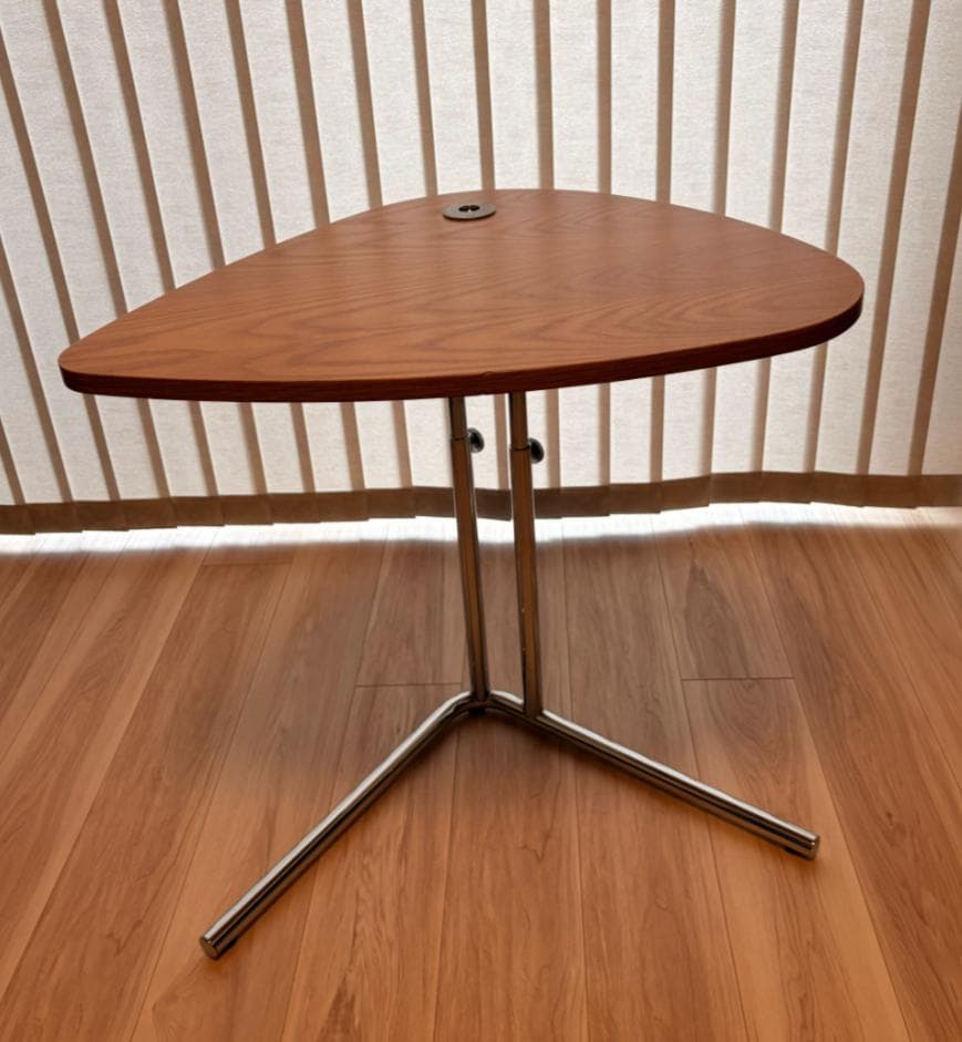 TECTA | K22 サイドテーブル（オーク）