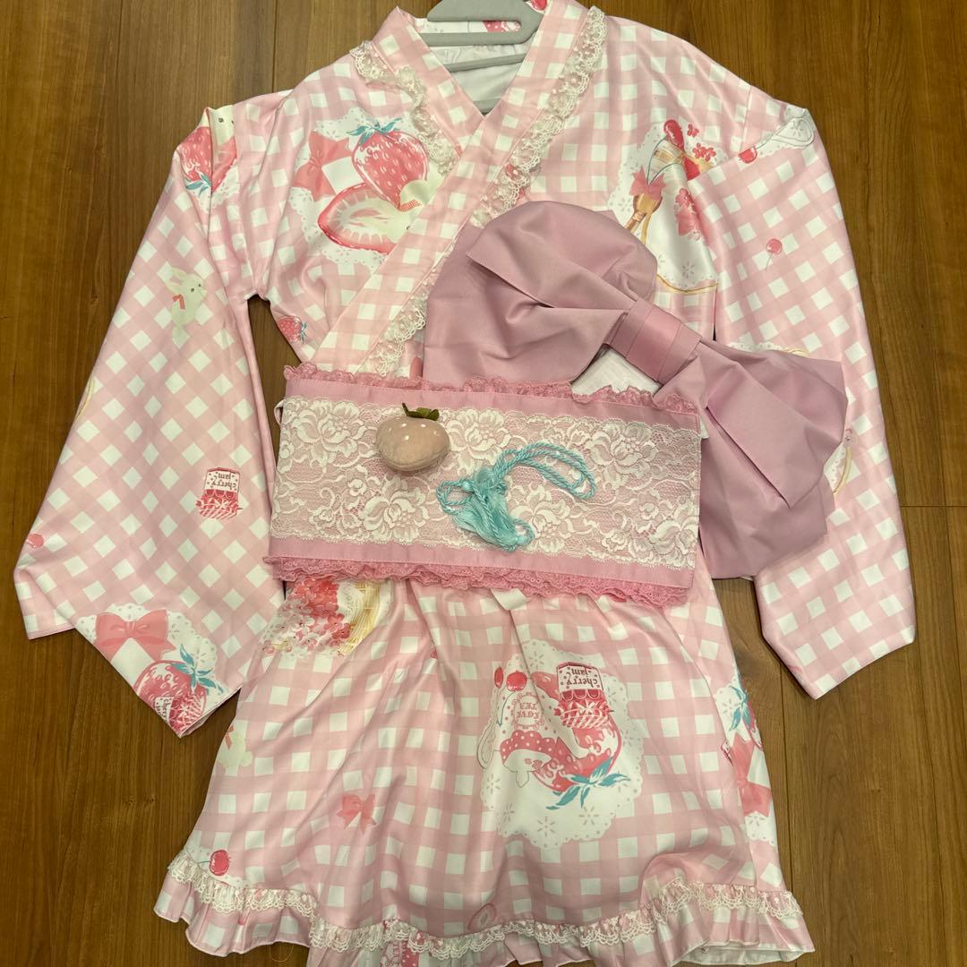 to Alice いちご ギンガムチェック 浴衣