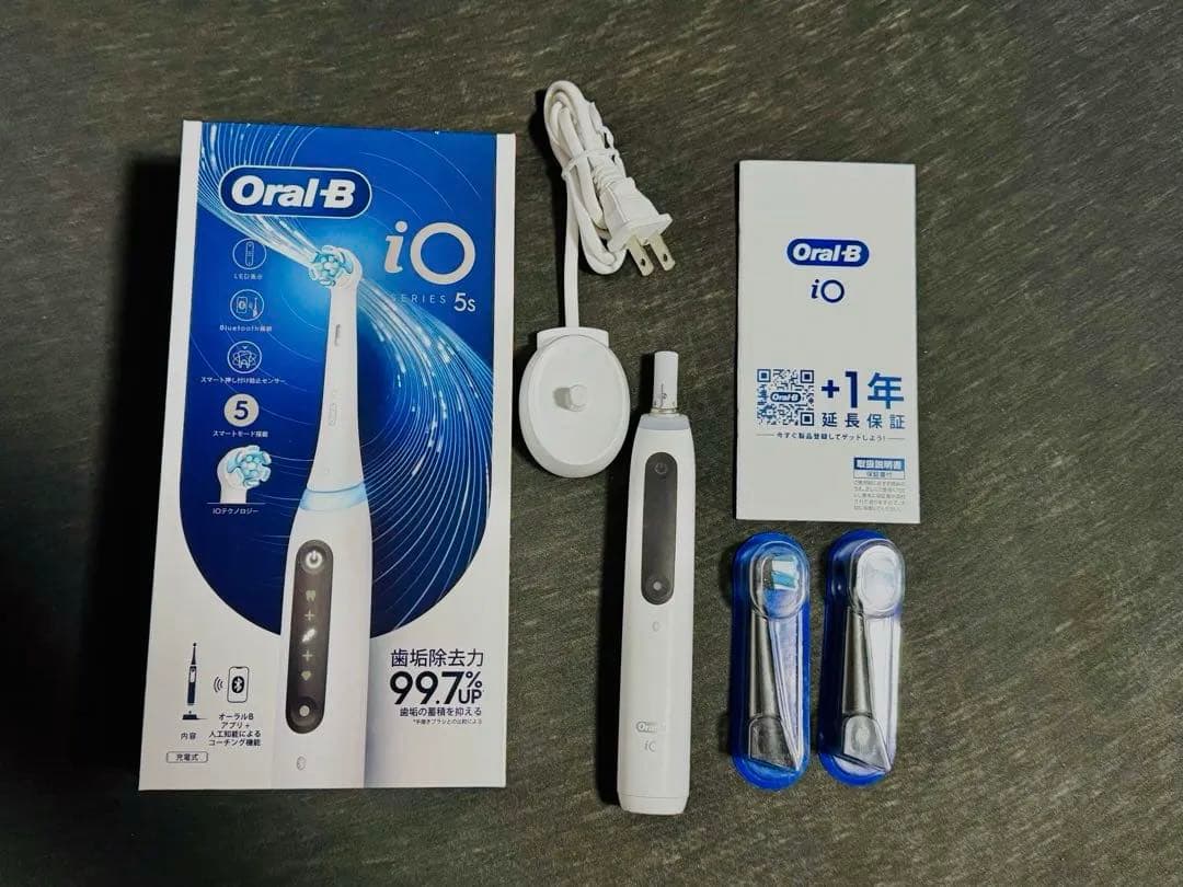 【新品替えブラシx2本付き】Oral-B iO Series 5s ホワイト