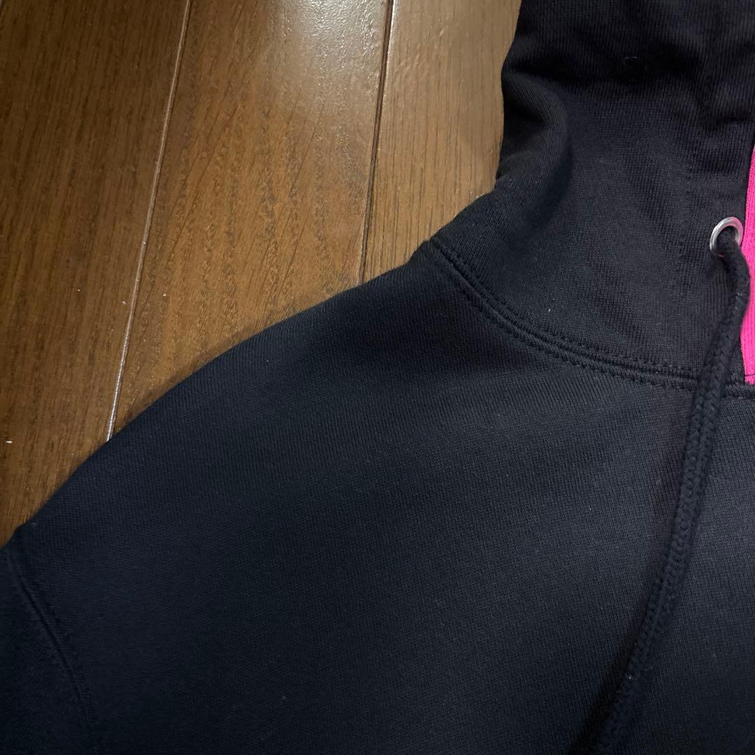 真田ナオキ　パーカー　Mサイズ