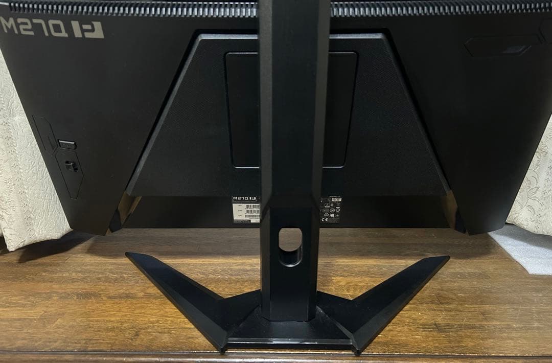 GIGABYTE M27Q 27インチ