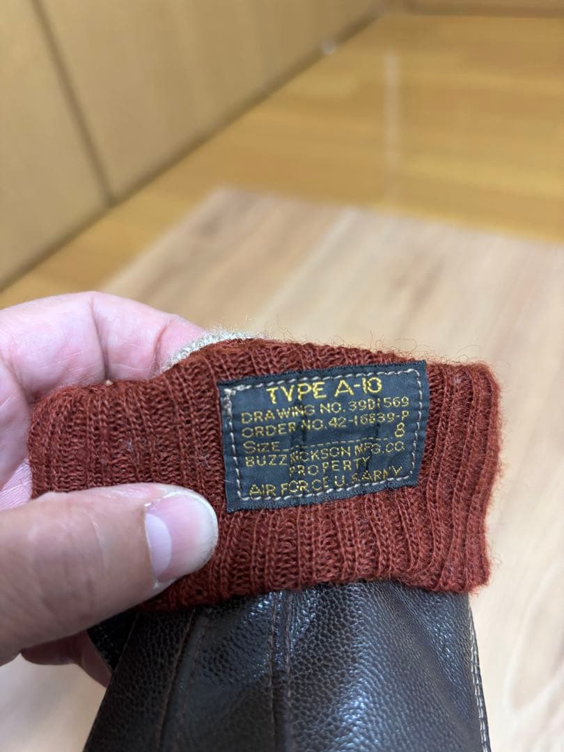バズリクソンズ　a-10 手袋