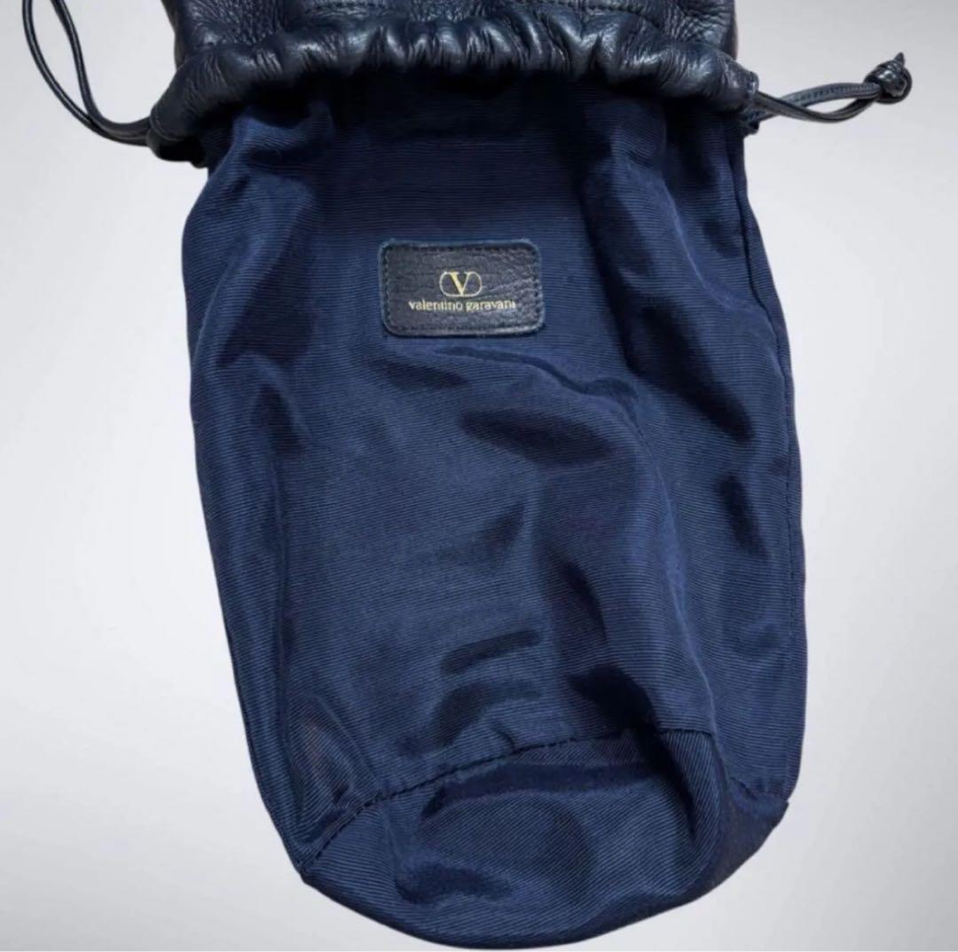 Valentino GARAVANI ヴァレンティノ　ショルダーバッグ　斜め掛け