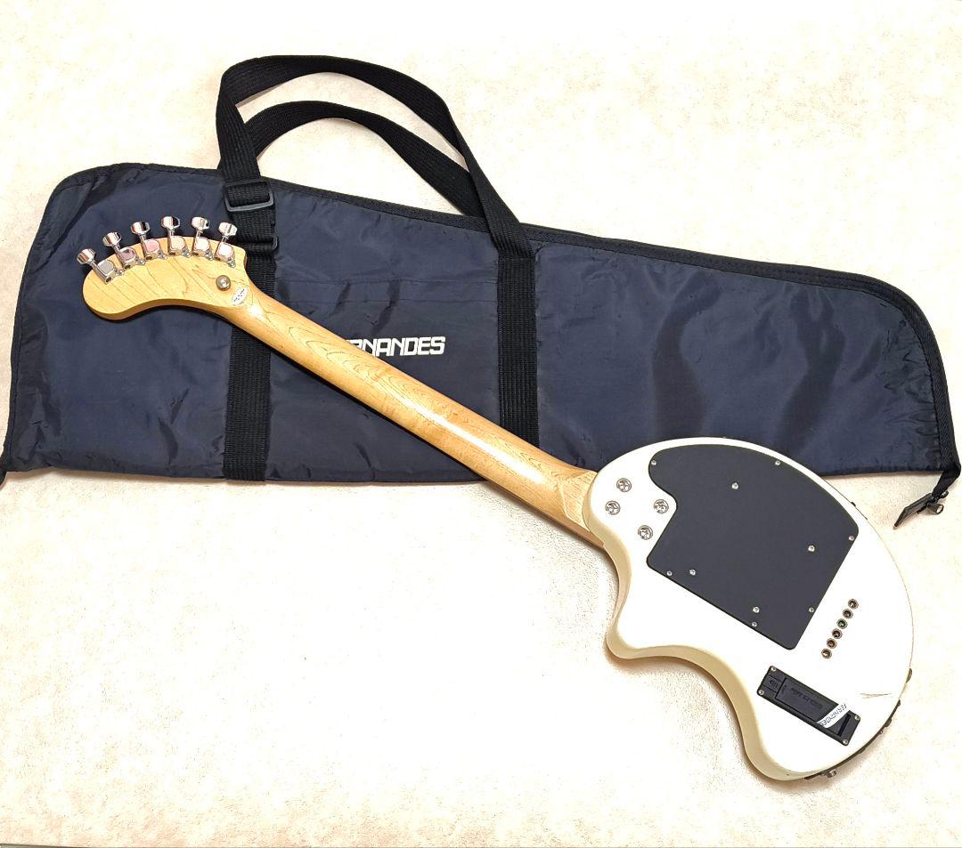 【美品】DIGI-ZO PWH マルチエフェクター内蔵 ミニギター 専用ケース付