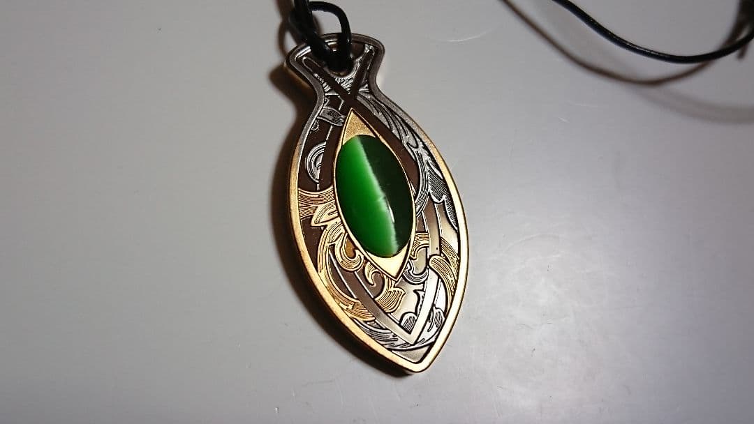 ま*き様 パワーオブライフ・ペンダント (シルバープルーフ) ゴールド＋キ