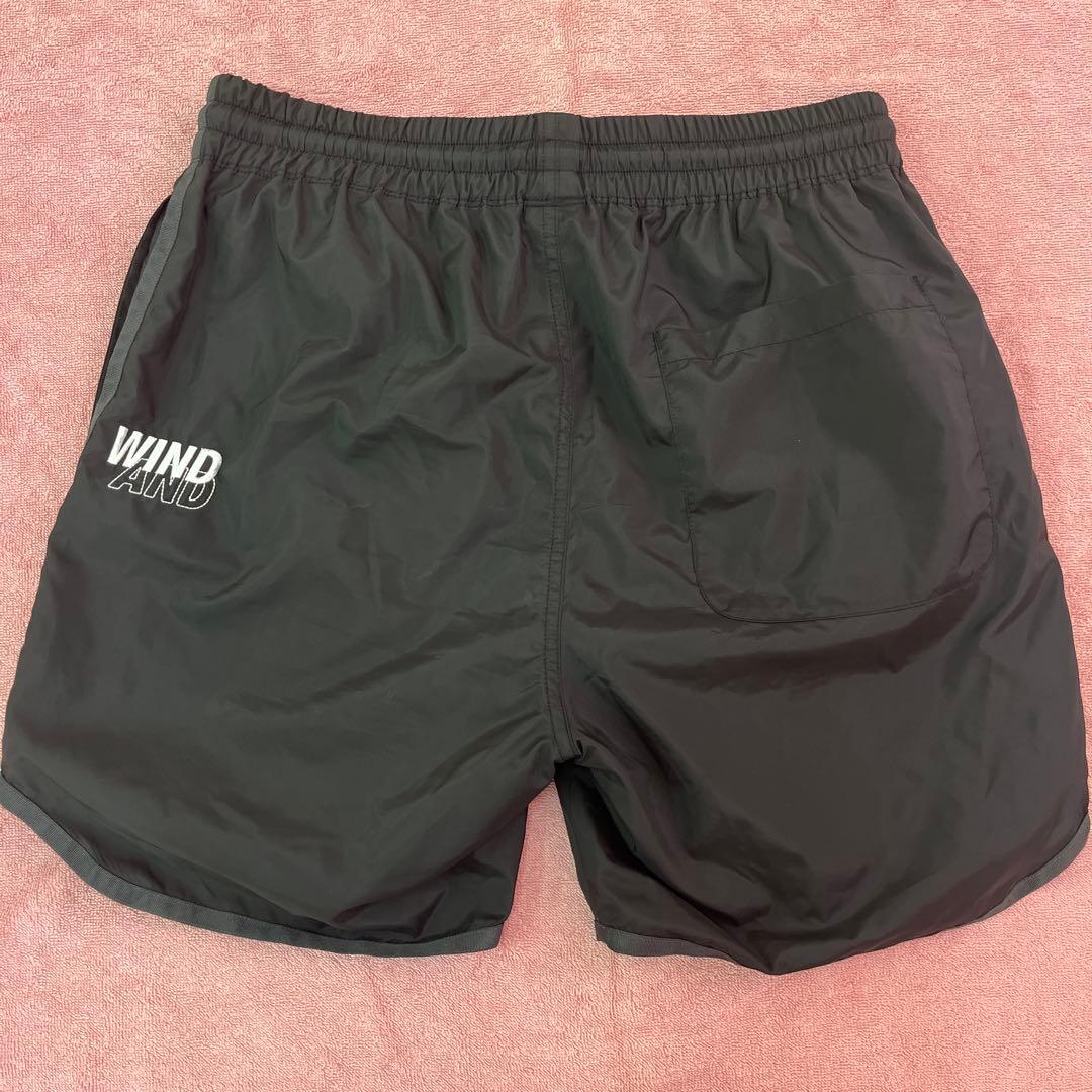 中古　黒　M WIND AND SEA × Champion SHORTS