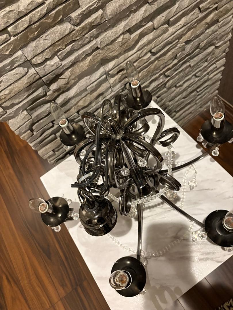 P*1様 ブラックシャンデリア 6灯 クリスタル装飾