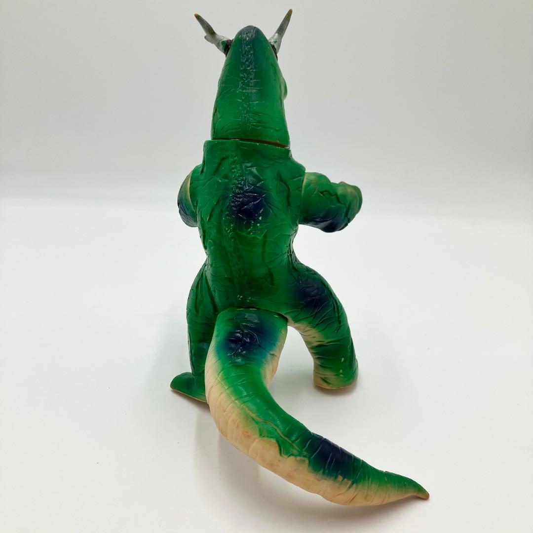 ブルマァク　エレキング　ソフビ　ウルトラセブン