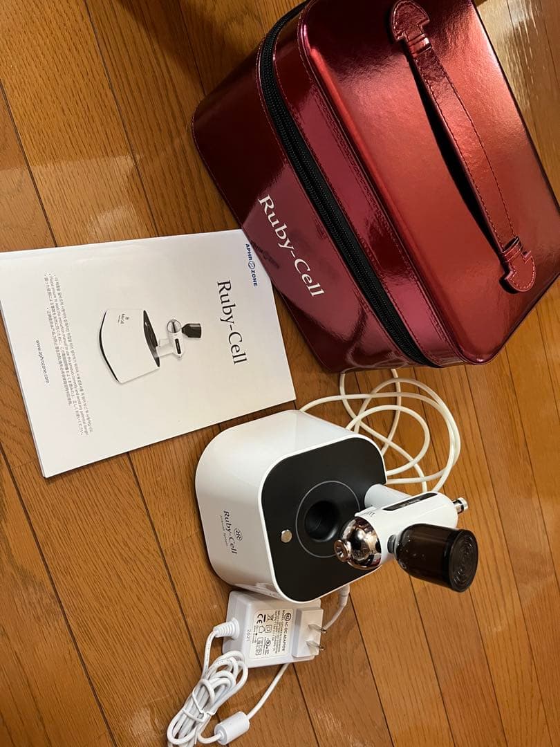 Ruby Cell 美顔器 本体 + 付属品