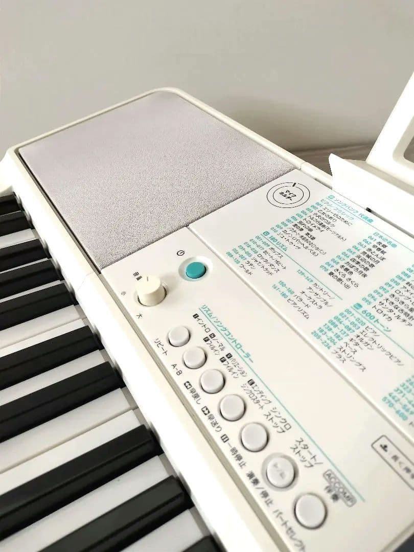 CASIO 光ナビゲーション キーボード LK-516 61鍵盤 230曲