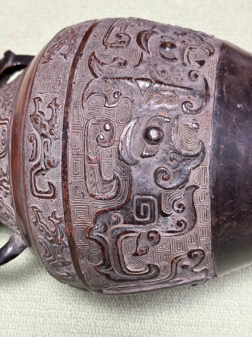 唐金花瓶　アンティーク品