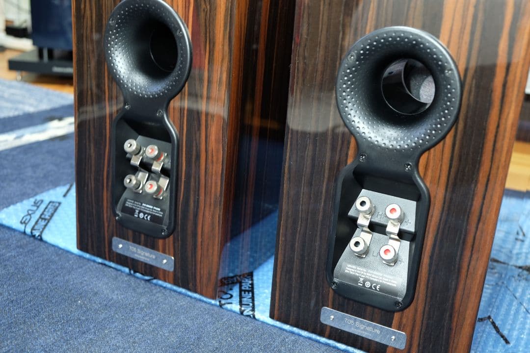 B&W 705 Signature Datuk Gloss ペア