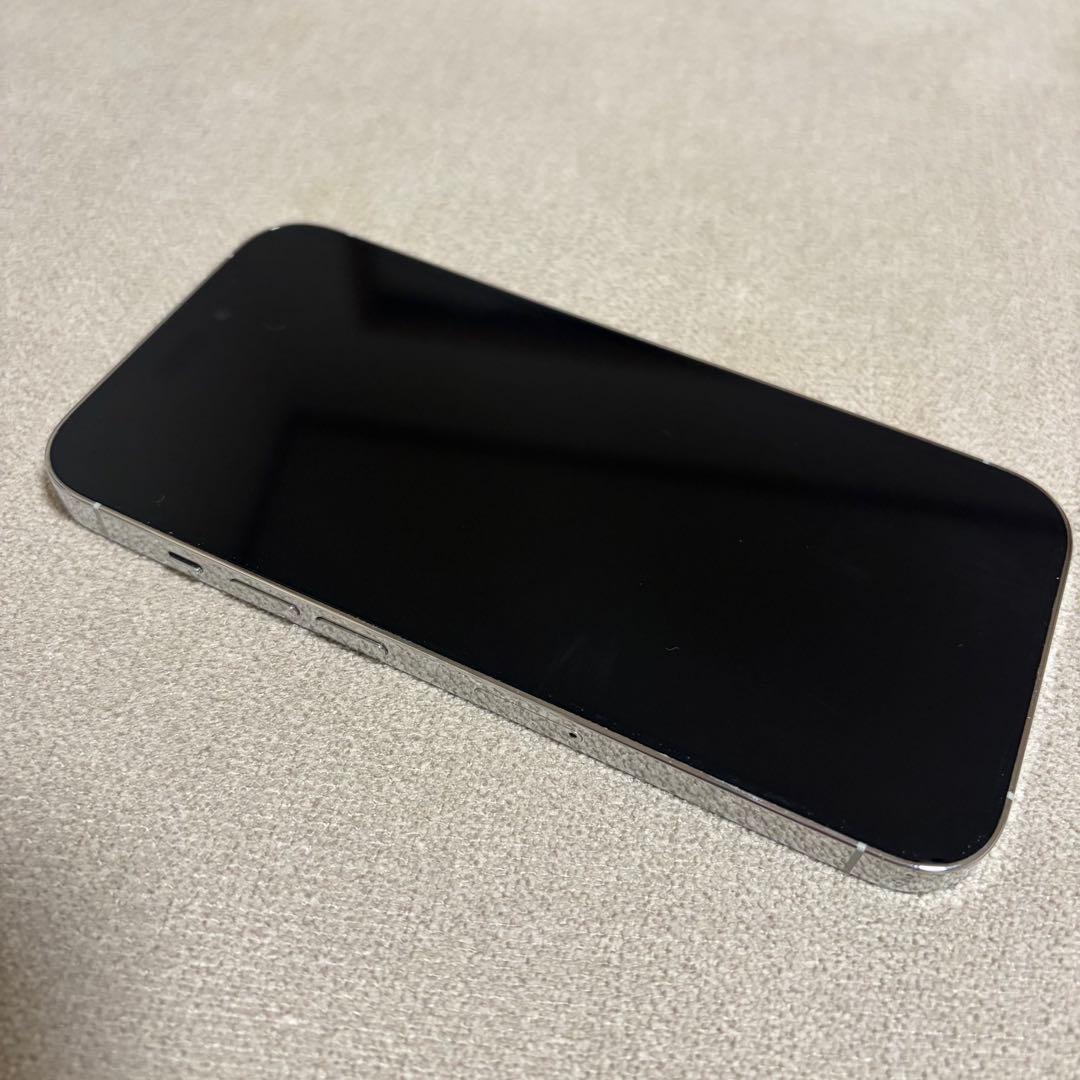 (もん)iPhone14pro 256GB シルバー