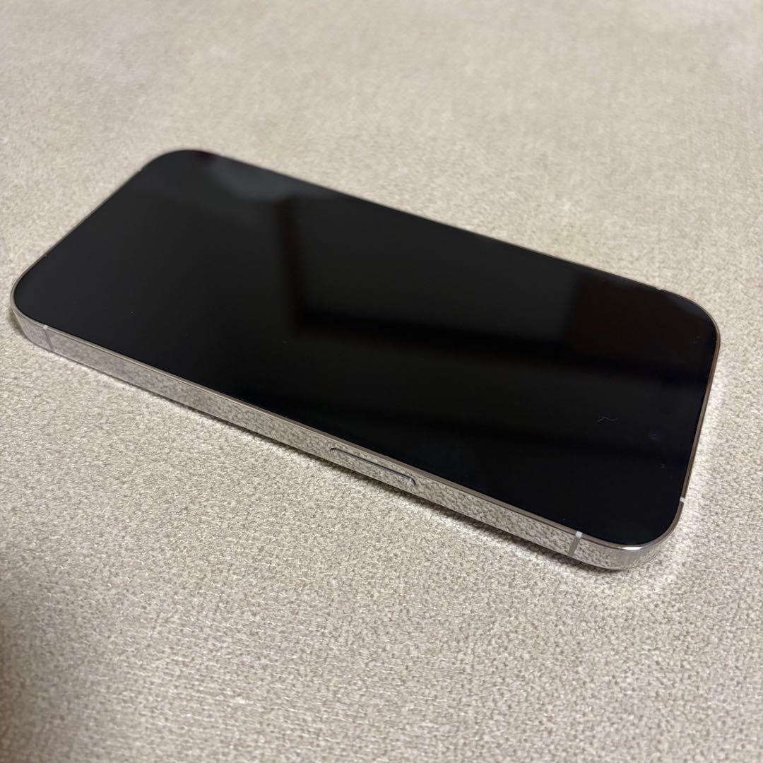 (もん)iPhone14pro 256GB シルバー