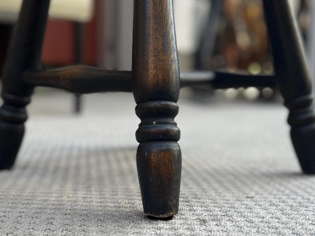 飛騨産業・HIDA／フロンティア（プロヴィンシャル）／オーク材スツール　①