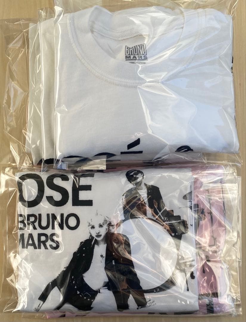 公式　ROSE APT. Tシャツ　ブラックピンク　　　blackpink