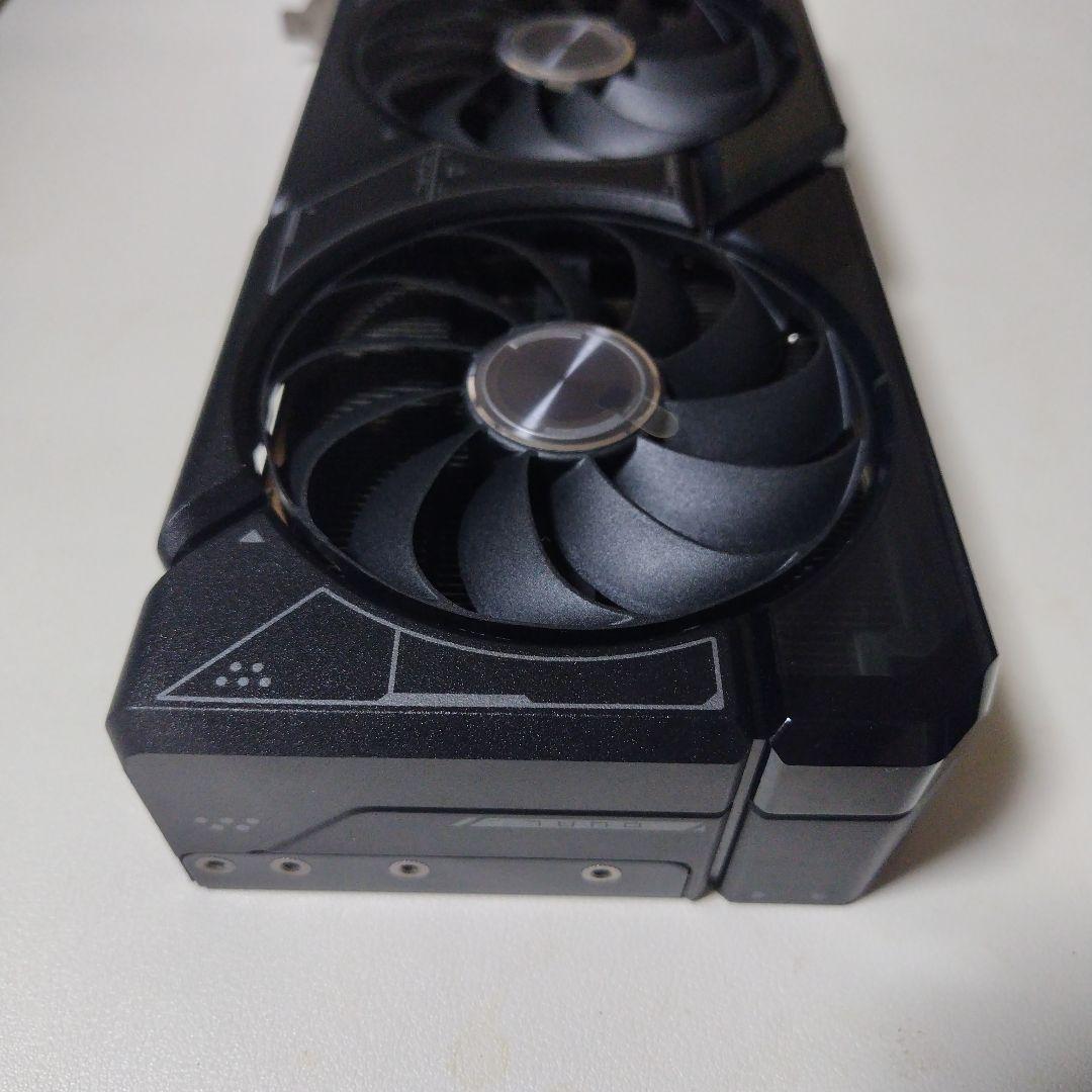 グラフィックボード・グラボ・ビデオカード ASUS GeForce RTX 4070 OC Edition
